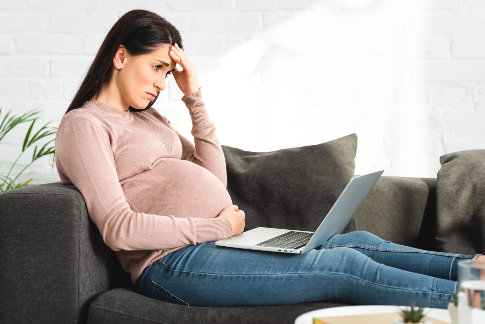 Wenn Ängste die Schwangerschaft und das Familienleben belasten – Was werdende und junge Eltern wissen sollten
