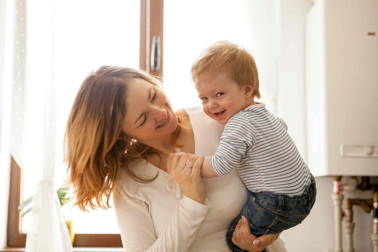 Wie Babys sprechen lernen: Meilensteine der Sprachentwicklung verstehen und liebevoll begleiten