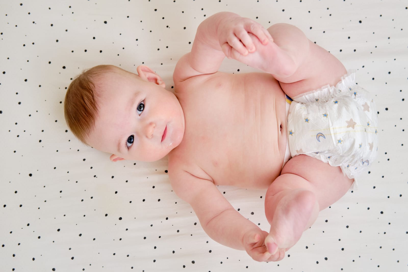 Stoffwindeln vs. Wegwerfwindeln – Was ist besser für dein Baby