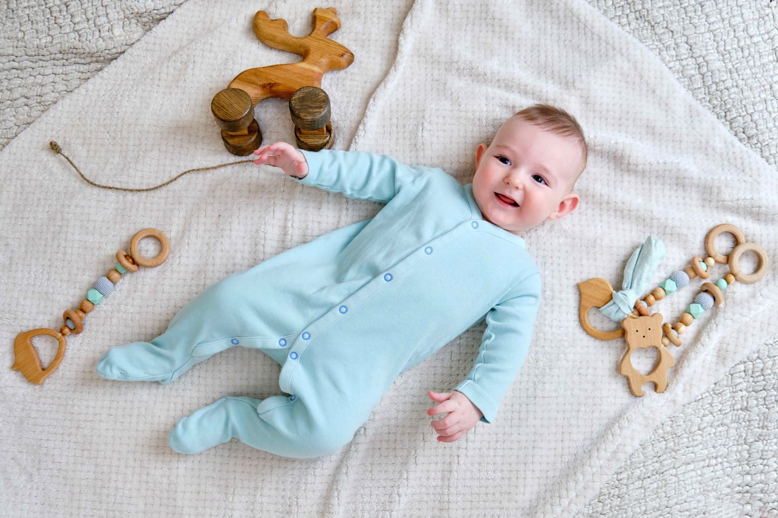 Welches Babyspielzeug ist sinnvoll? Altersgerechte Empfehlungen von 0 bis 12 Monaten